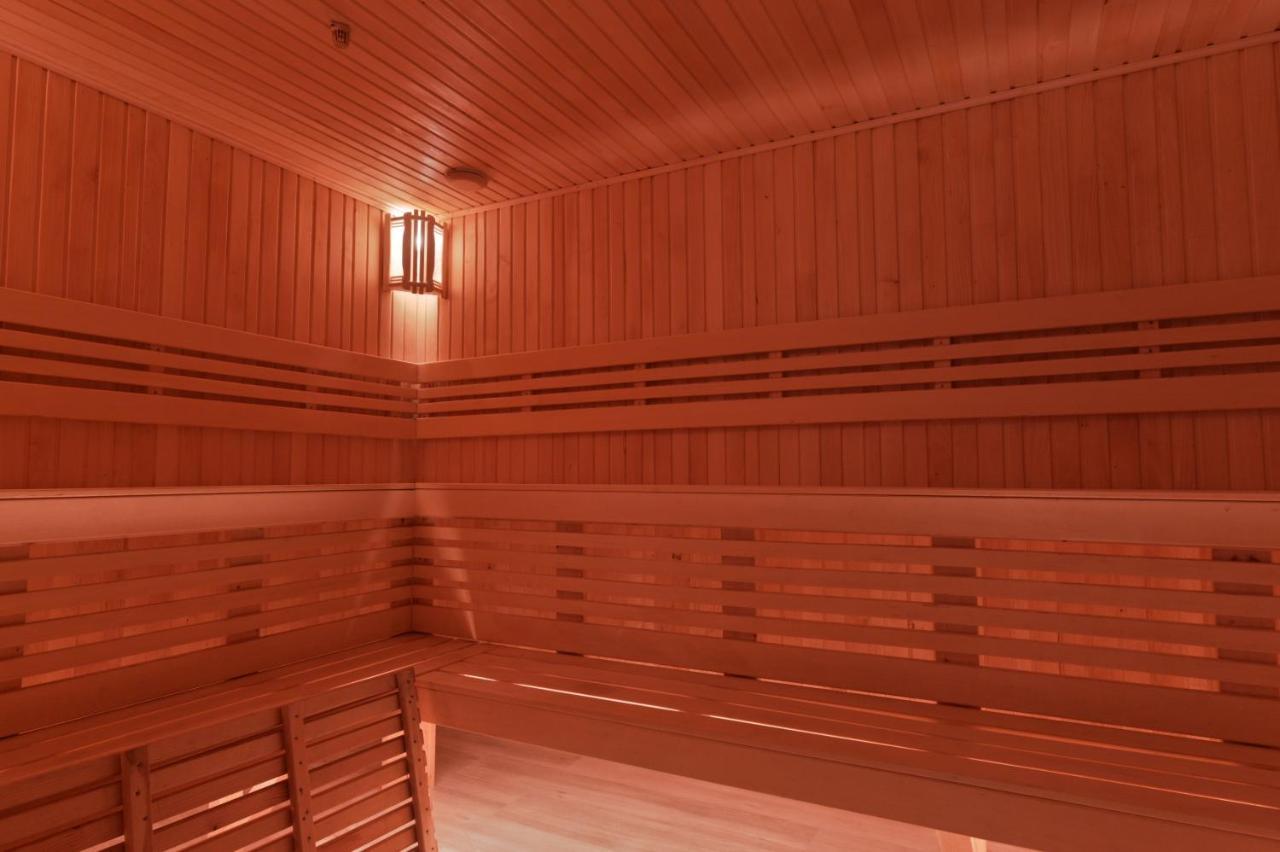 Makis Hotel Spa Poddubtsy ภายนอก รูปภาพ