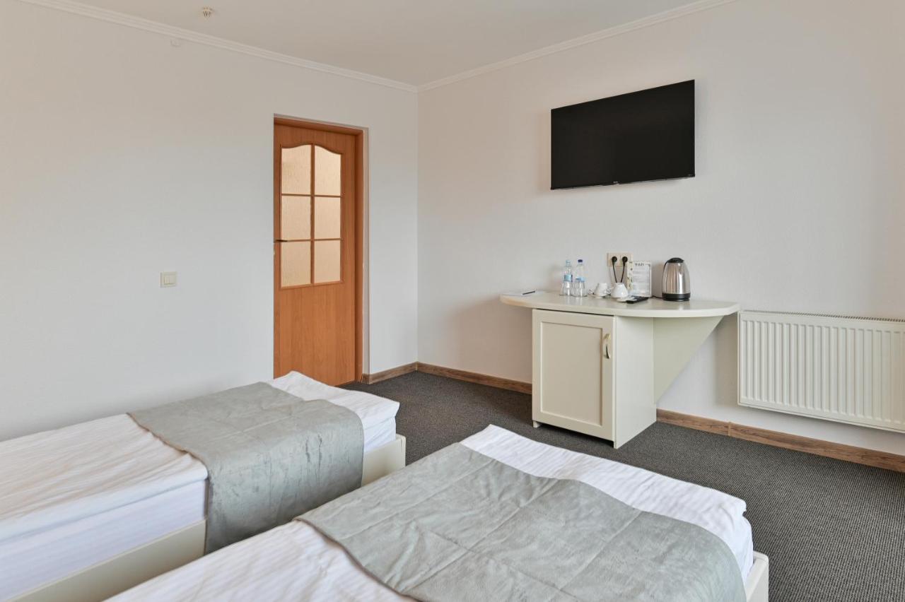 Makis Hotel Spa Poddubtsy ภายนอก รูปภาพ