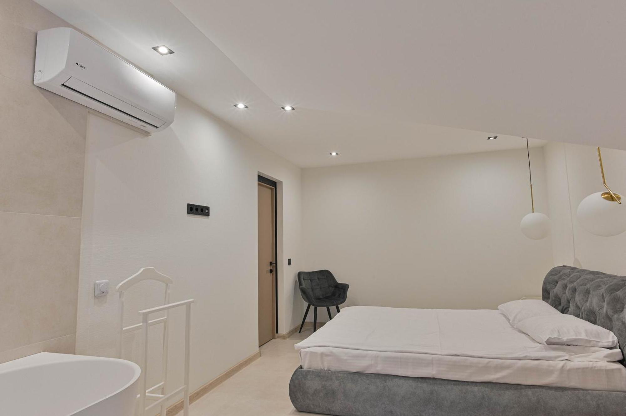Makis Hotel Spa Poddubtsy ภายนอก รูปภาพ